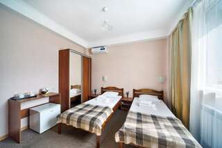 Гостиница Ницца Ялта Стандартный двухместный номер с 1 кроватью или 2 отдельными кроватями-16